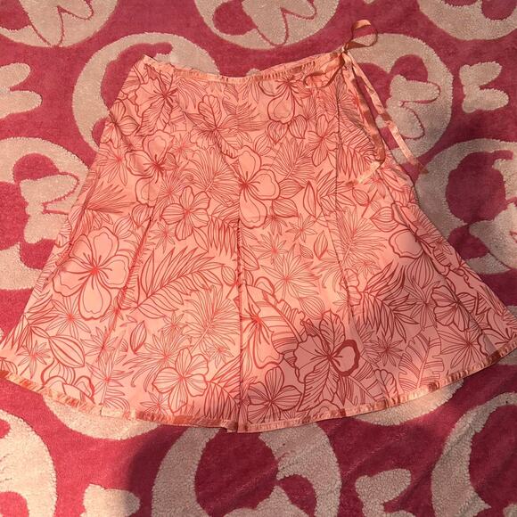 Pink st johns bay skirt - Picture 2 of 5